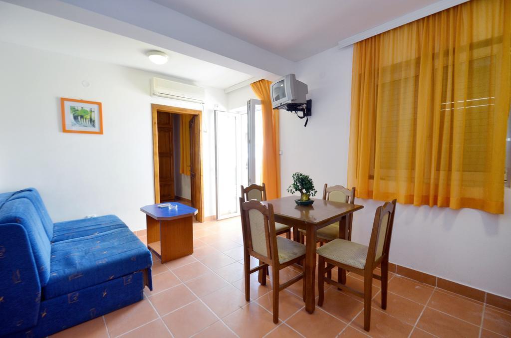 Guest House Villa Iva Budva Quarto foto
